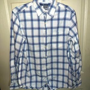 Old Navy button down shirt size small